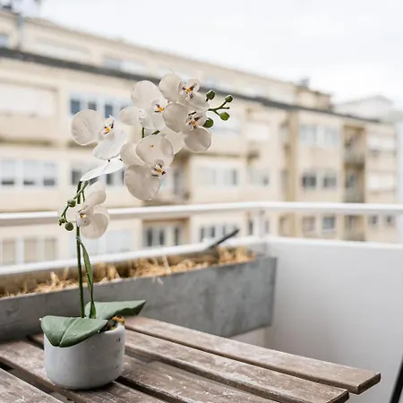 Apartamento Urban Retreat With Balcony, Bright And Oporto