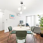 Urban Retreat With Balcony, Bright And *