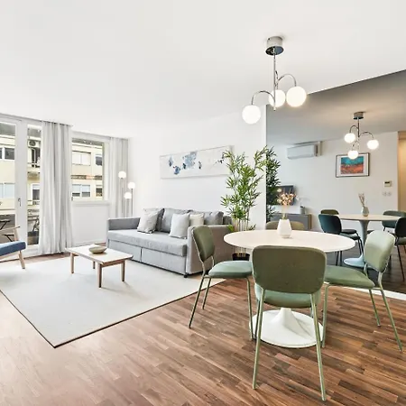 Apartamento Urban Retreat With Balcony, Bright And Porto